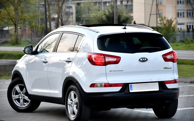 Kia Sportage cena 39900 przebieg: 161000, rok produkcji 2011 z Jasień małe 781